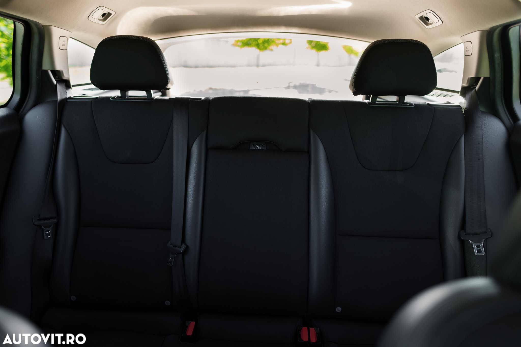 Volvo V60 D3 Geartronic - 34