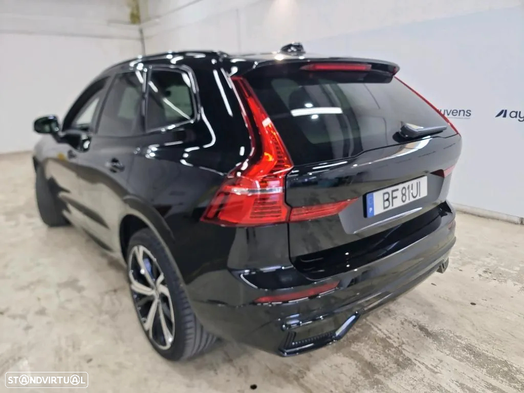 Volvo XC 60 2.0 T6 PHEV Ultimate Dark AWD - 2