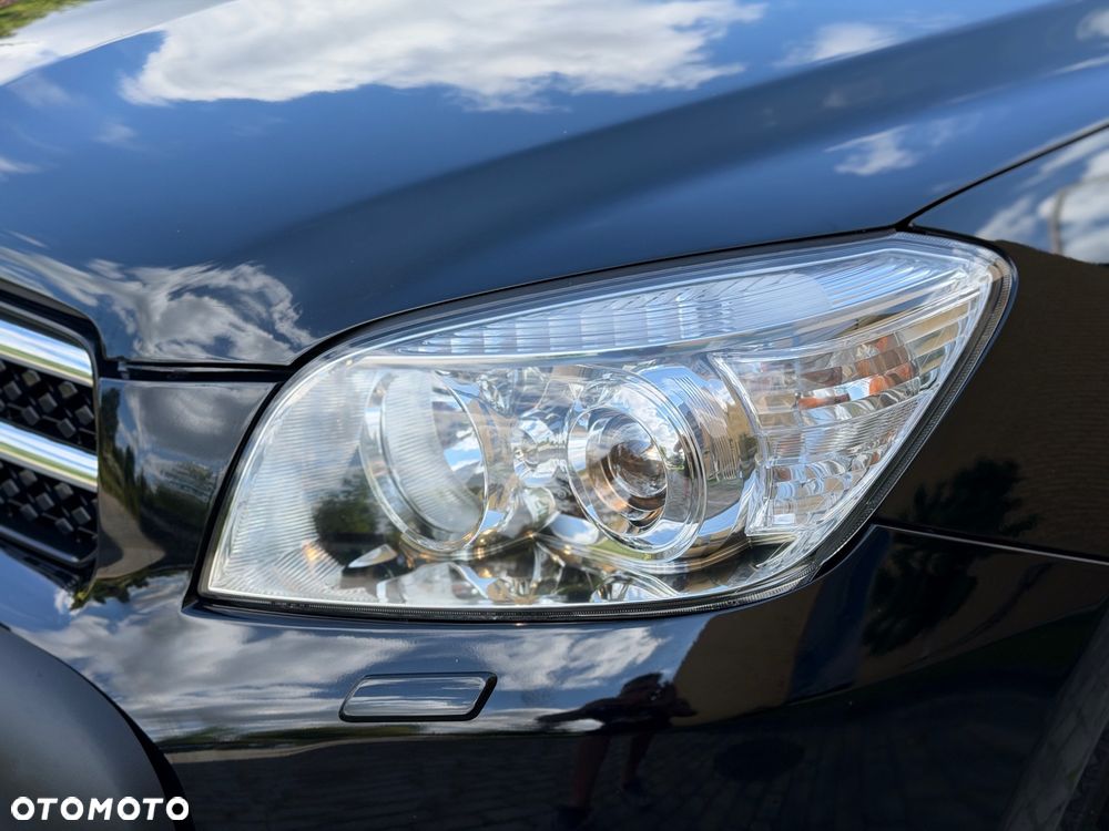 Toyota RAV4 2.2 D-4D Prestige - 30