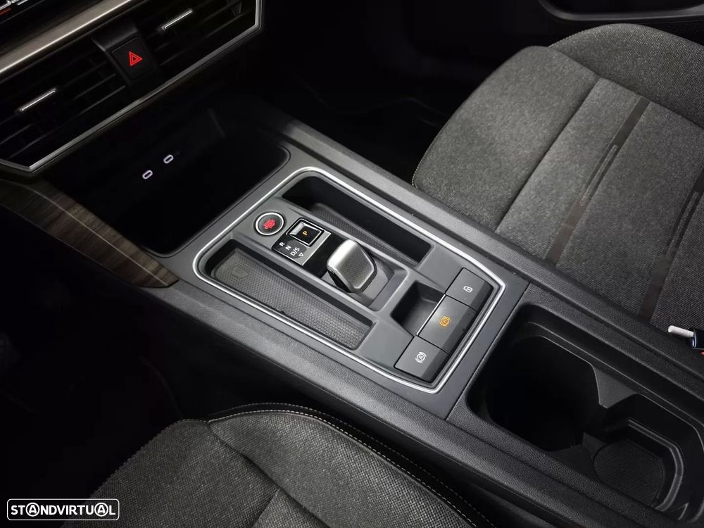 SEAT Leon 1.5 TSI ACT DSG OPF Xcellence - 38