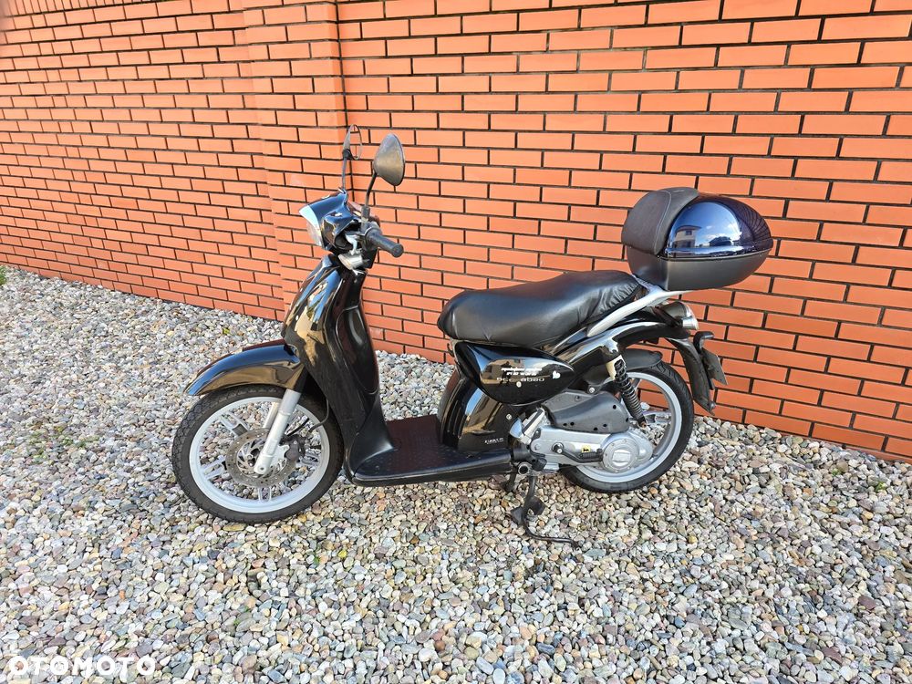 Aprilia Scarabeo - 1