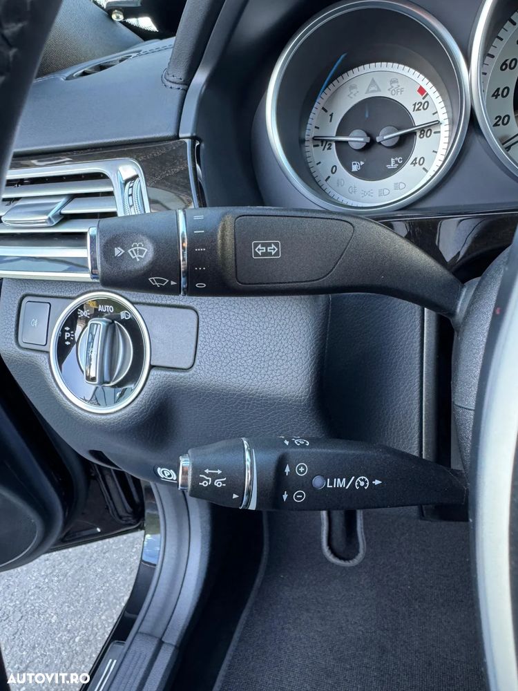Mercedes-Benz E 350 BlueTEC 4MATIC Aut. - 11