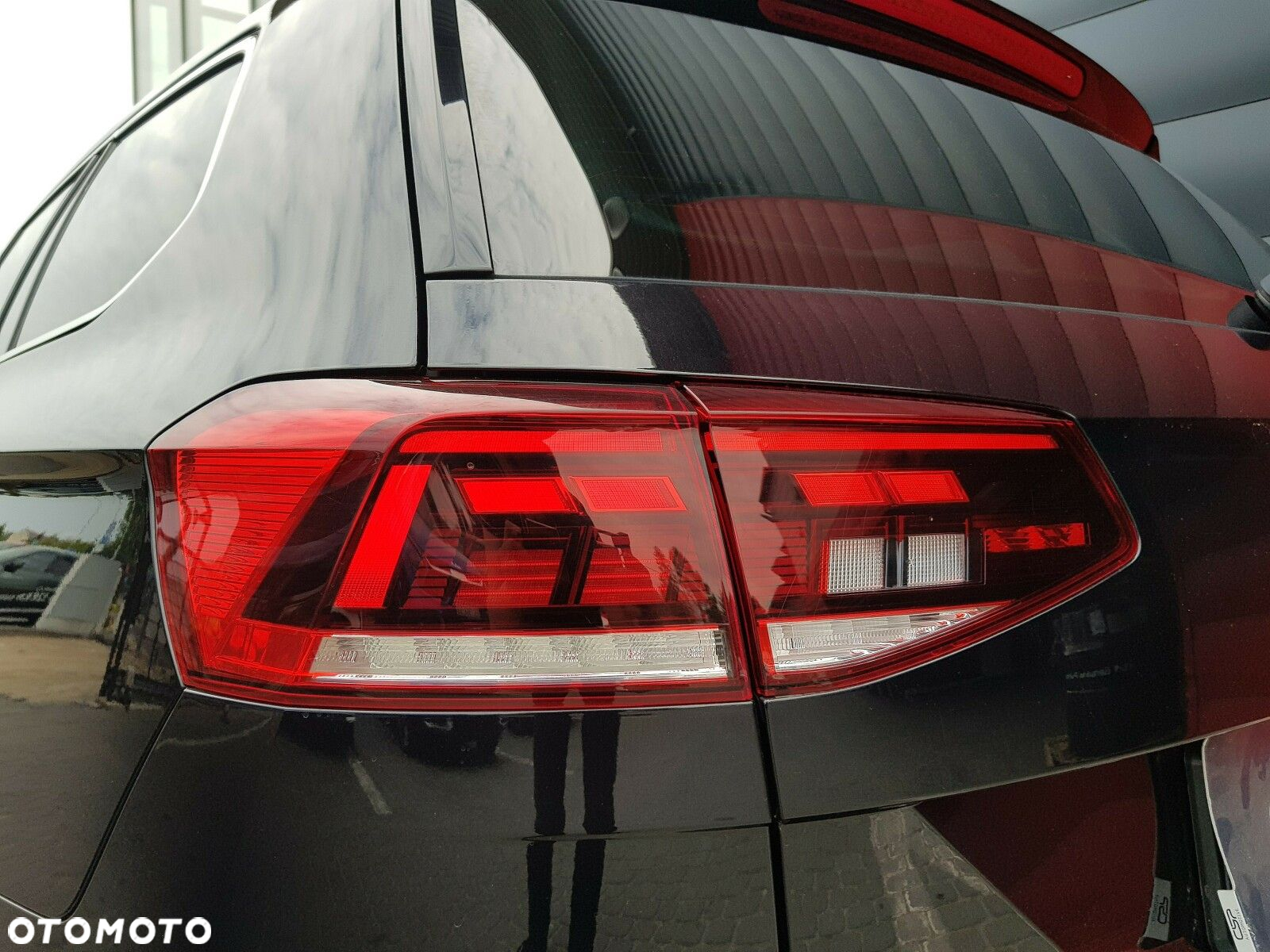 Volkswagen Passat 2.0 TSI Elegance DSG - 11