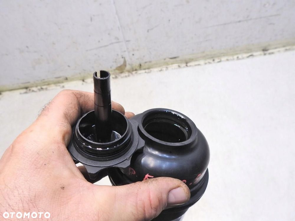 ZBIORNICZEK WSPOMAGANIA BMW E61 2.5 1097164 - 5
