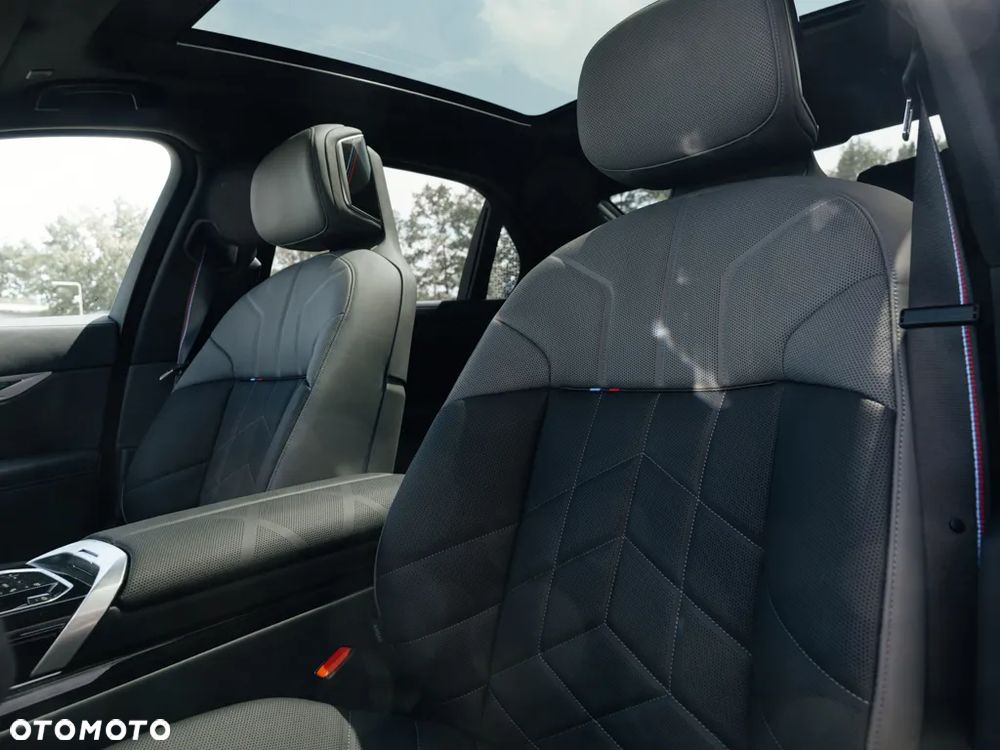 BMW Seria 7 740d xDrive - 11