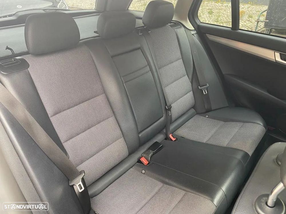 Mercedes-Benz C 220 - 31