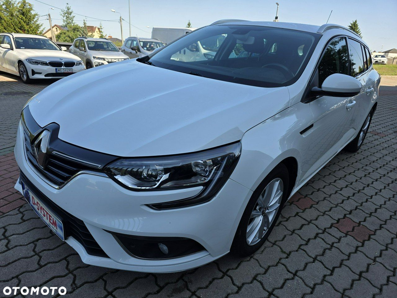 Renault Megane 1.5 Blue dCi Intens - 11