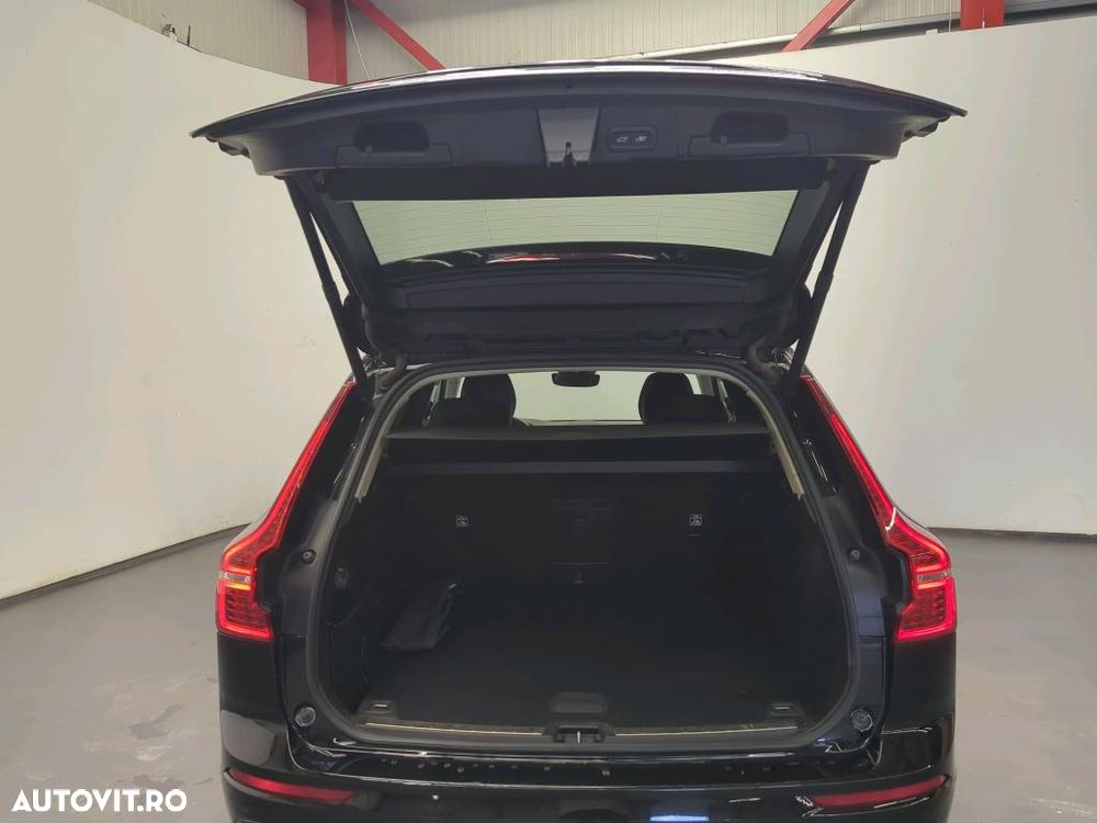 Volvo XC 60 B4 MHEV AT AWD Core - 7