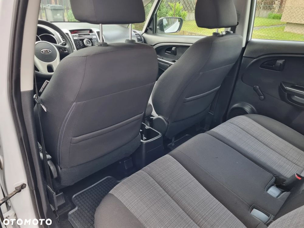 Kia Venga 1.4 CVVT ISG Vision - 9