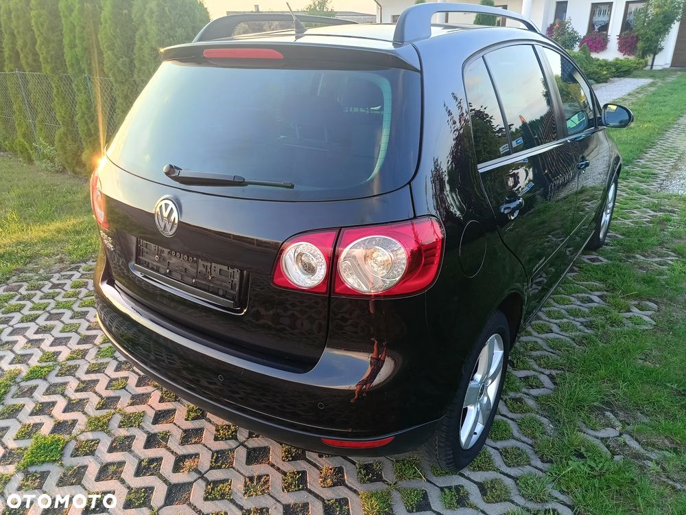Volkswagen Golf Plus - 14