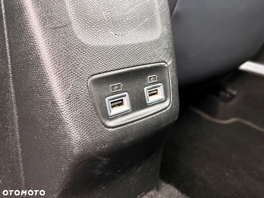 Peugeot 2008 1.2 PureTech Allure S&S EAT8 - 26