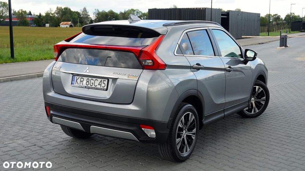 Mitsubishi Eclipse Cross 1.5 T Intense - 19