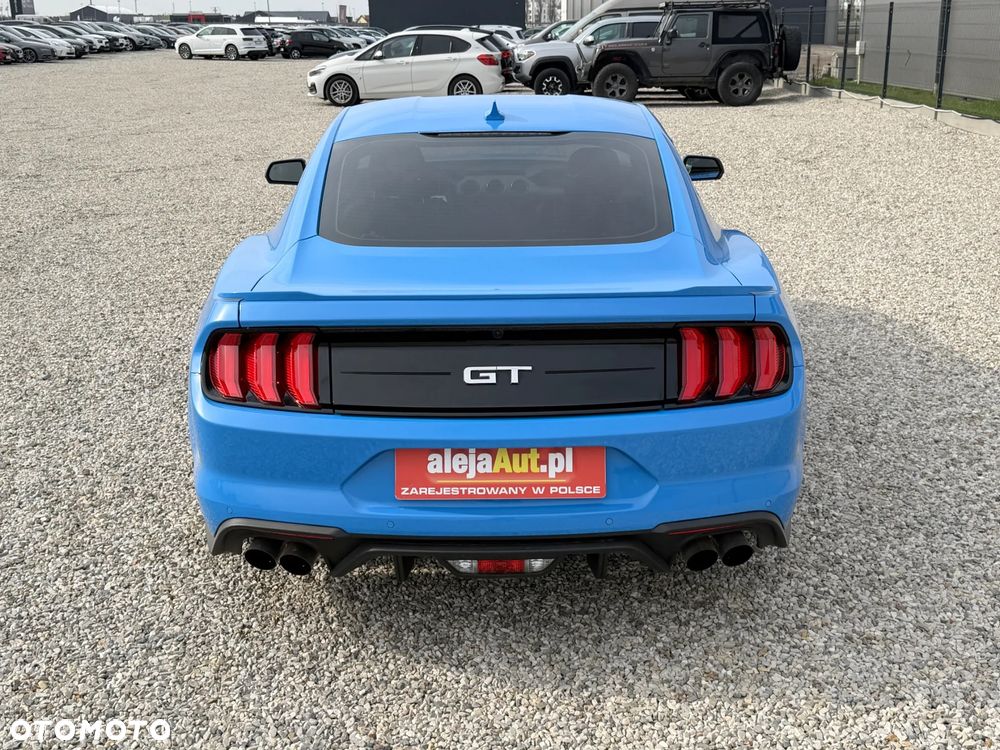 Ford Mustang 5.0 V8 GT - 12