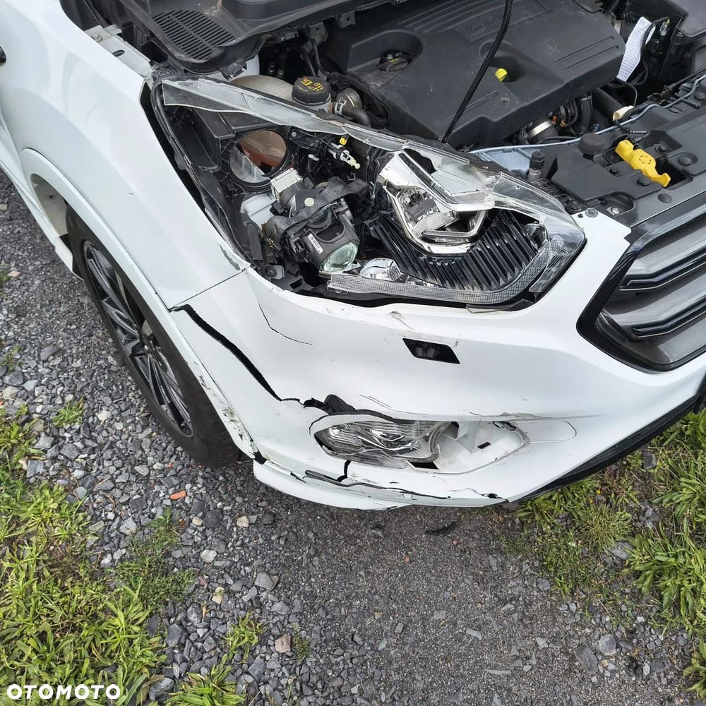 Ford Kuga 2.0 TDCi AWD ST-Line - 5