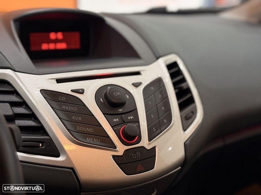 Ford Fiesta 1.25 Titanium - 7