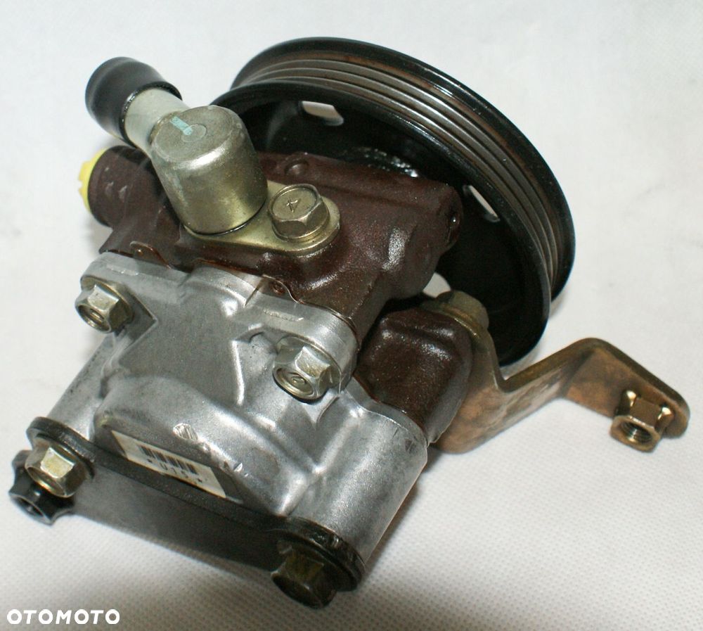 POMPA WSPOMAGANIA LEXUS ES300 RX330 HIGHLANDER - 6