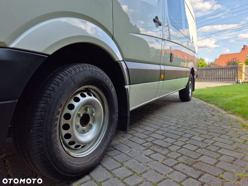 Volkswagen Crafter - 9