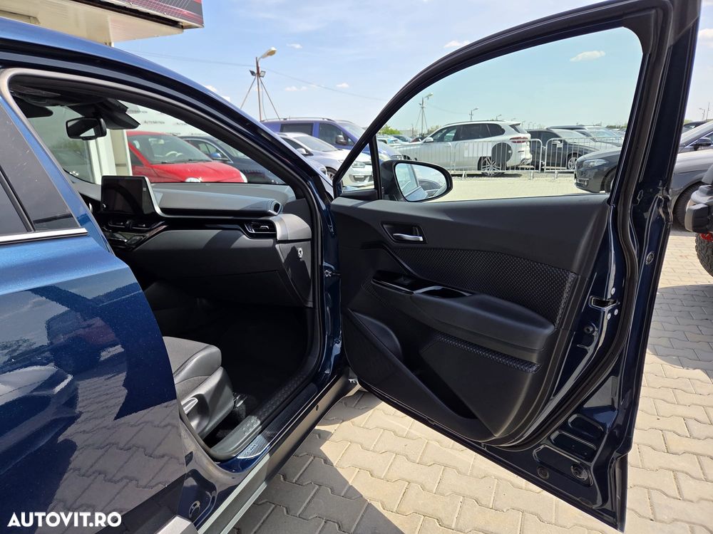 Toyota C-HR 1.8 HSD 122 CP 4x2 CVT C-ult Style - 13