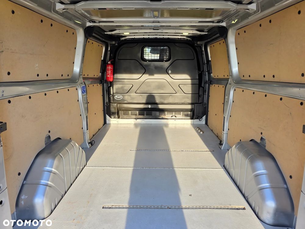 Ford TRANSIT CUSTOM 2,0 TDCI 170 KONNY 290 L2 DŁUGI LONG BOGATA WERSJA KLIMA WEBASTO 2 X BOCZNE DRZWI GWARANCJA KAMERA PARKTRONIK - 36