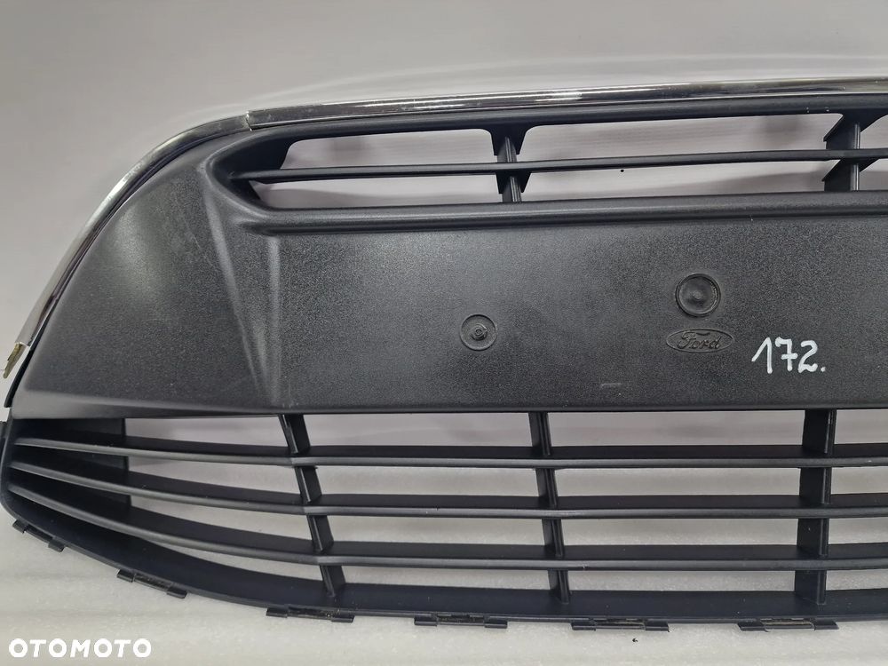 FORD C-MAX MK2 10- KRATKA ŚRODKOWA ZDERZAKA PRZEDNIEGO PRZÓD , NR D2ABB , NR AUKCJI KR172 - 3