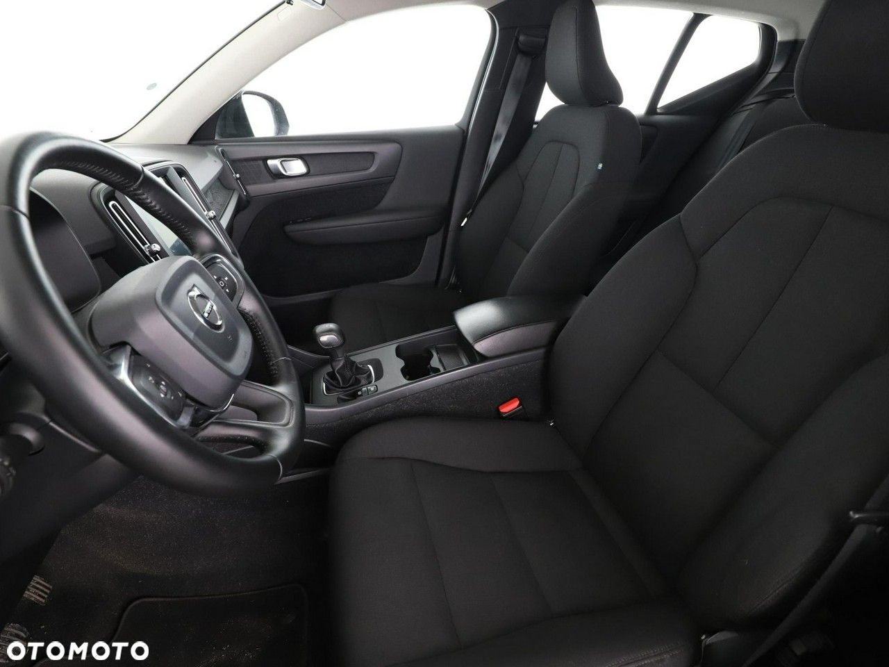 Volvo XC 40 T3 - 13