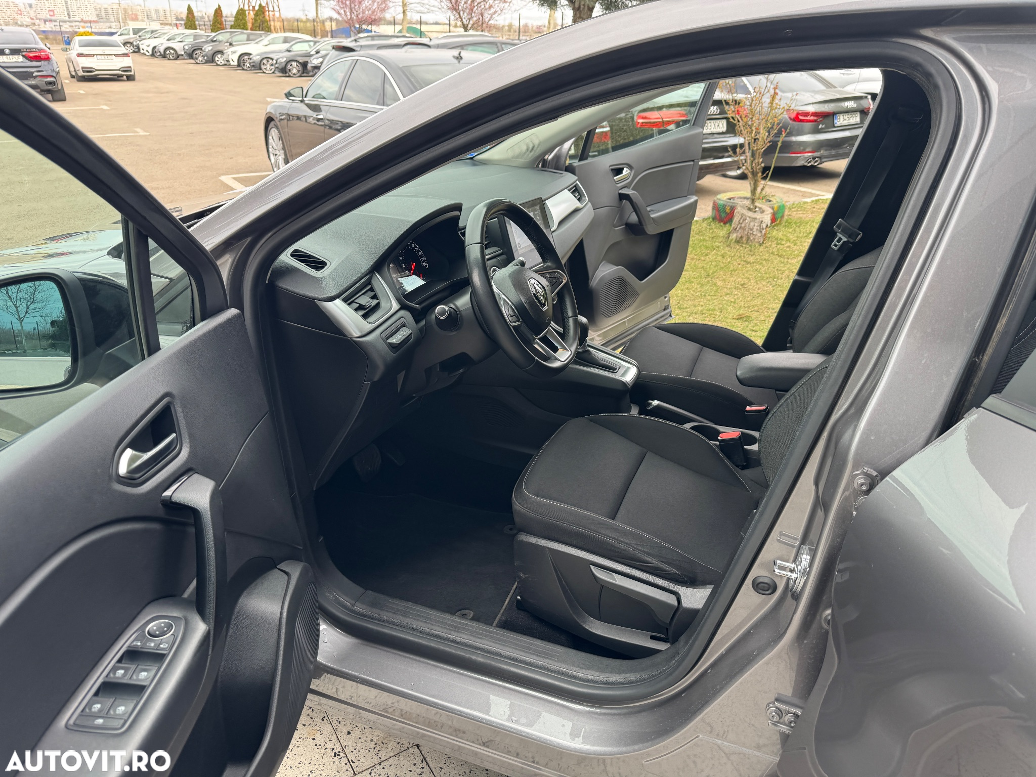 Renault Captur BLUE dCi EDC Intens - 21