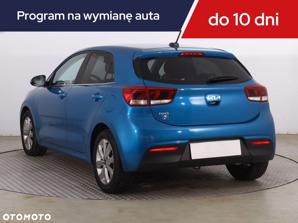 Kia Rio - 6