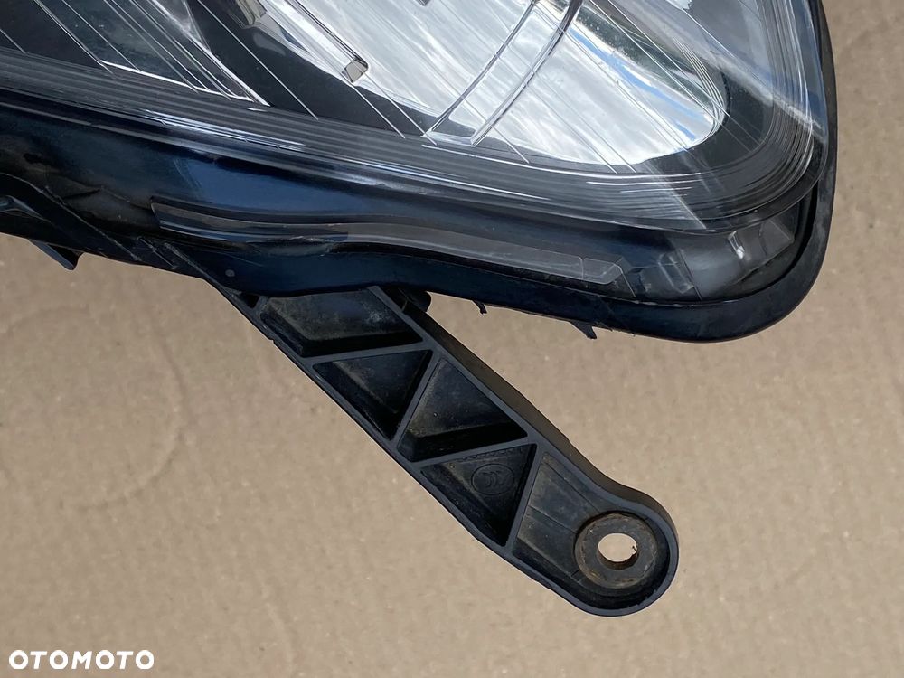 OPEL ZAFIRA II B Lampa Bi-xenon prawa przód przednia AL 0301214284 93190407RH Oryginał Europa - 4