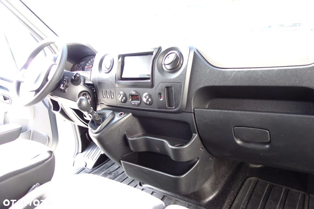 Renault Master 2.3 DCI 145 KM L3H2 Klima Kamera  2 x Drzwi Boczne - 24
