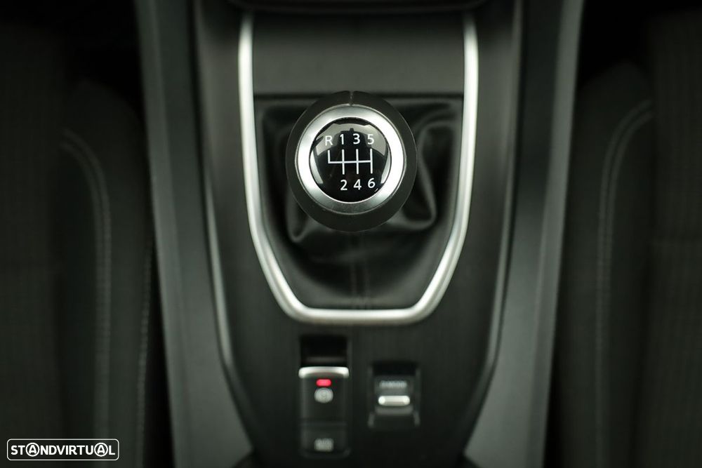 Nissan Qashqai 1.3 DIG-T Acenta - 13