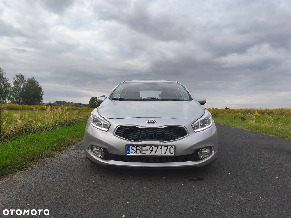 Kia Ceed 1.6 CRDi L - 2