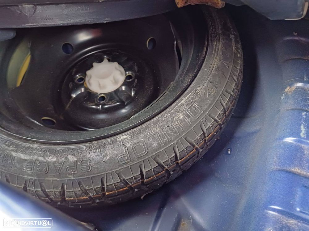 Toyota Yaris 1.0 Luna - 14