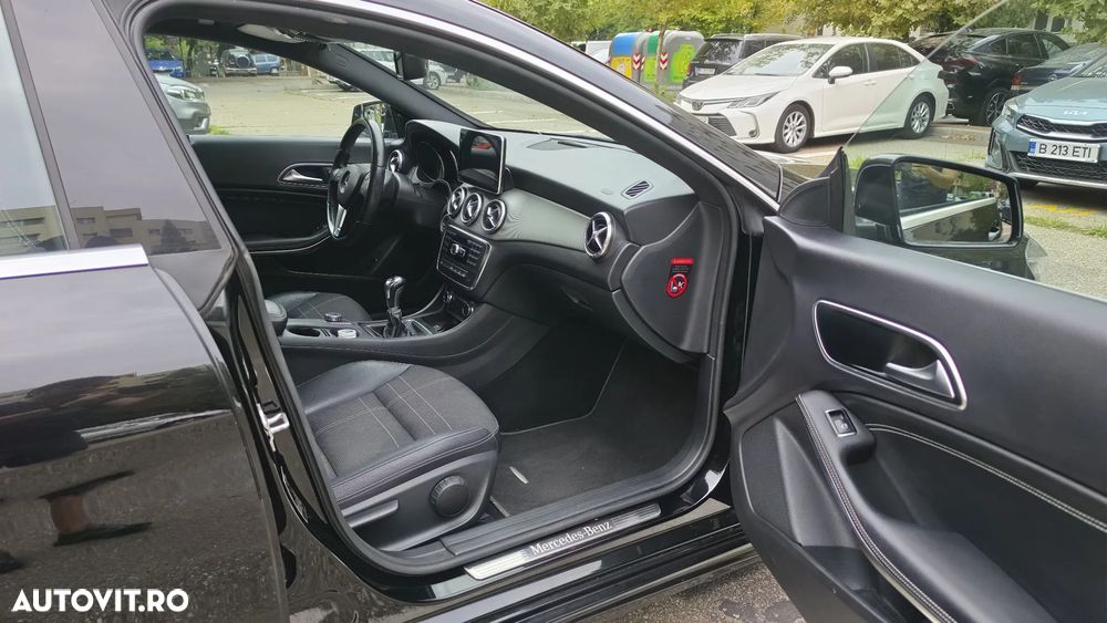 Mercedes-Benz CLA 180 - 6