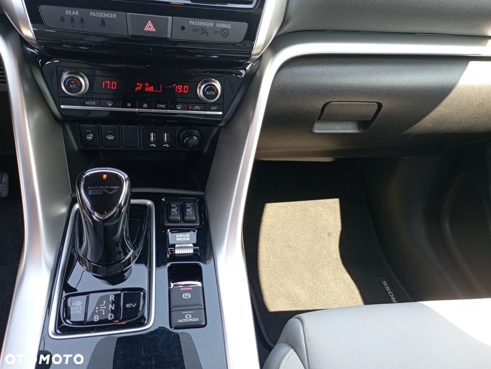 Mitsubishi Eclipse Cross 2.4 PHEV Instyle Plus - 19