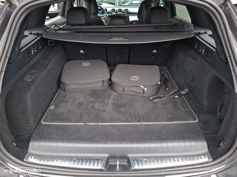 Mercedes-Benz C 300 de AMG Line - 26