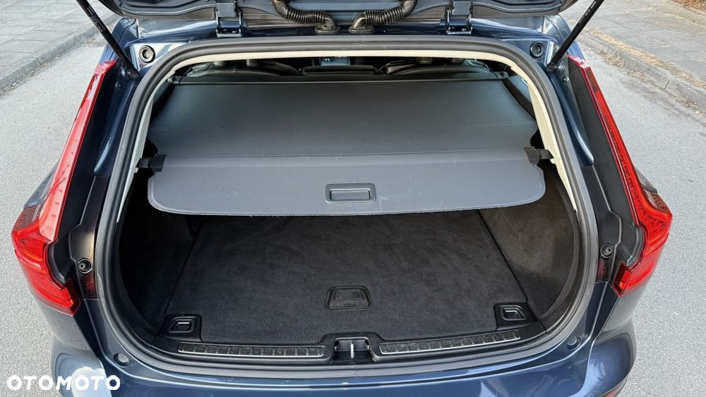 Volvo V60 D3 Momentum - 38