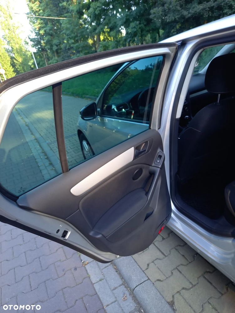 Volkswagen Golf 1.6 TDI DPF Trendline - 22