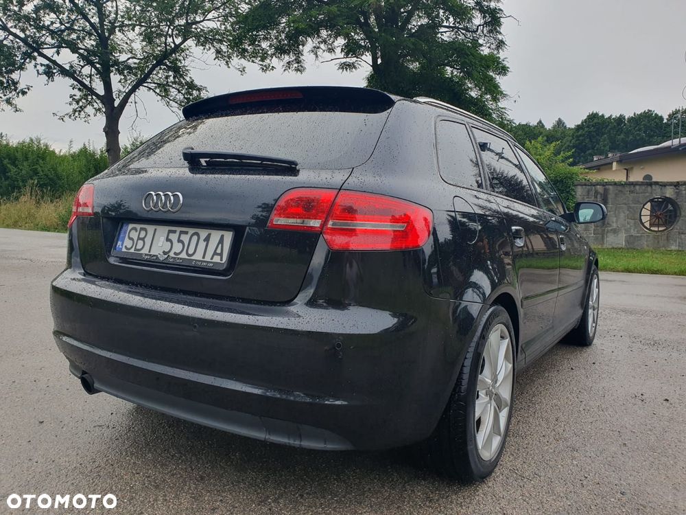 Audi A3 Sportback 2.0 TDI DPF Attraction - 4