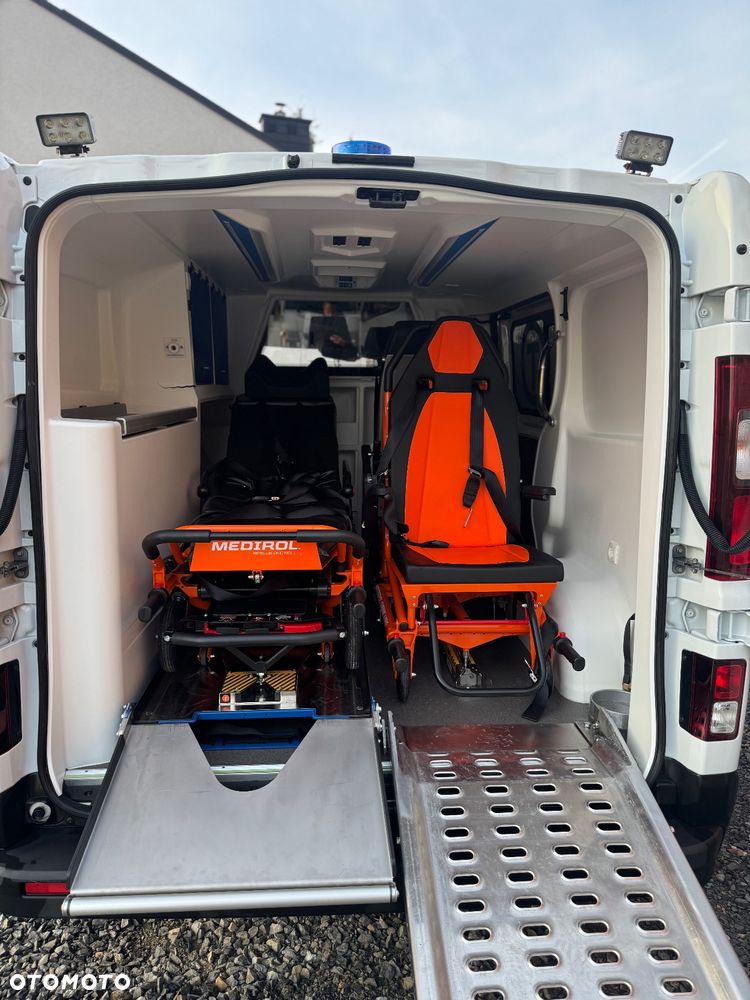 Renault Trafic - 9