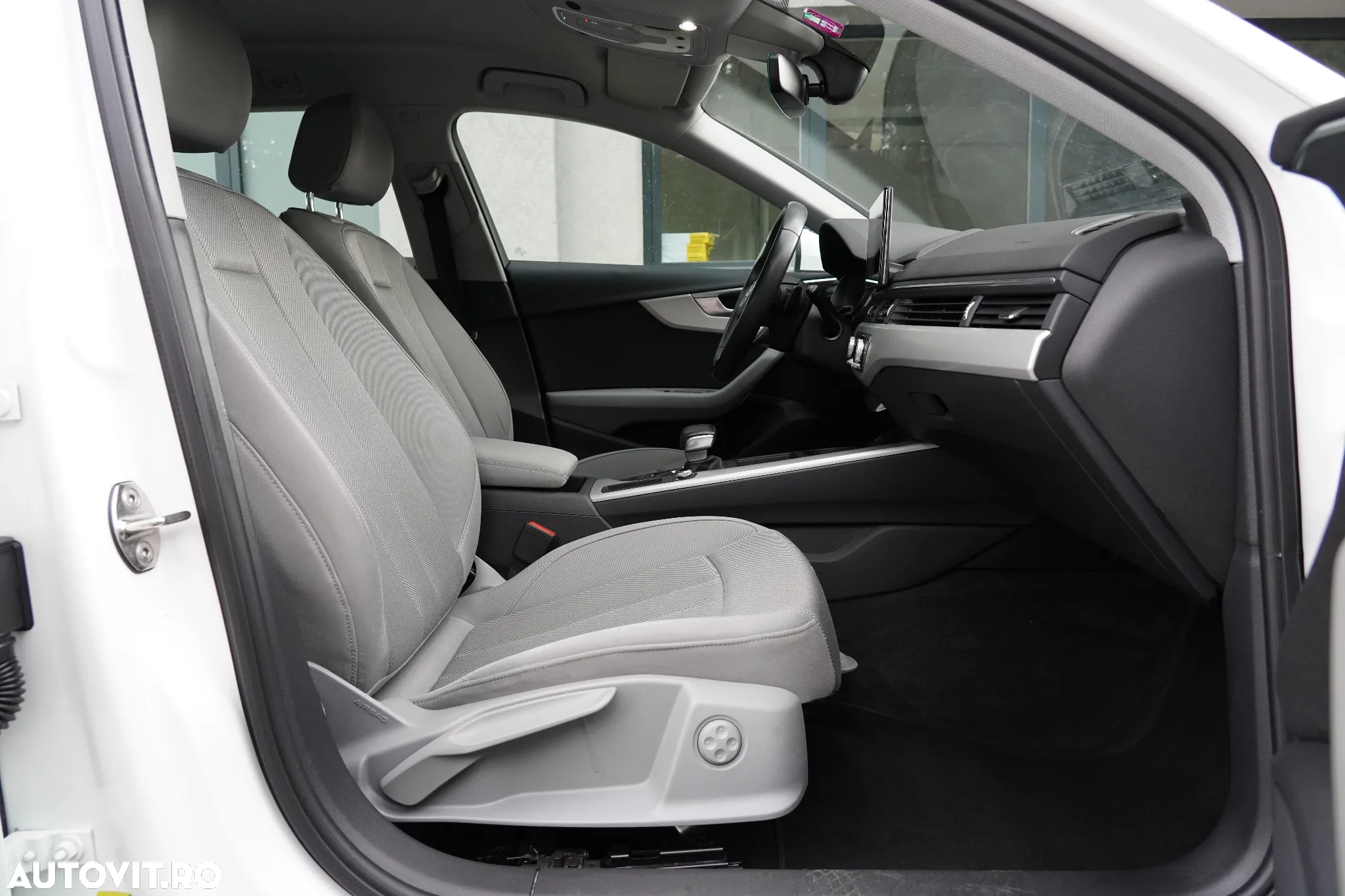 Audi A4 Avant 2.0 40 TDI S tronic MHEV Advanced - 7