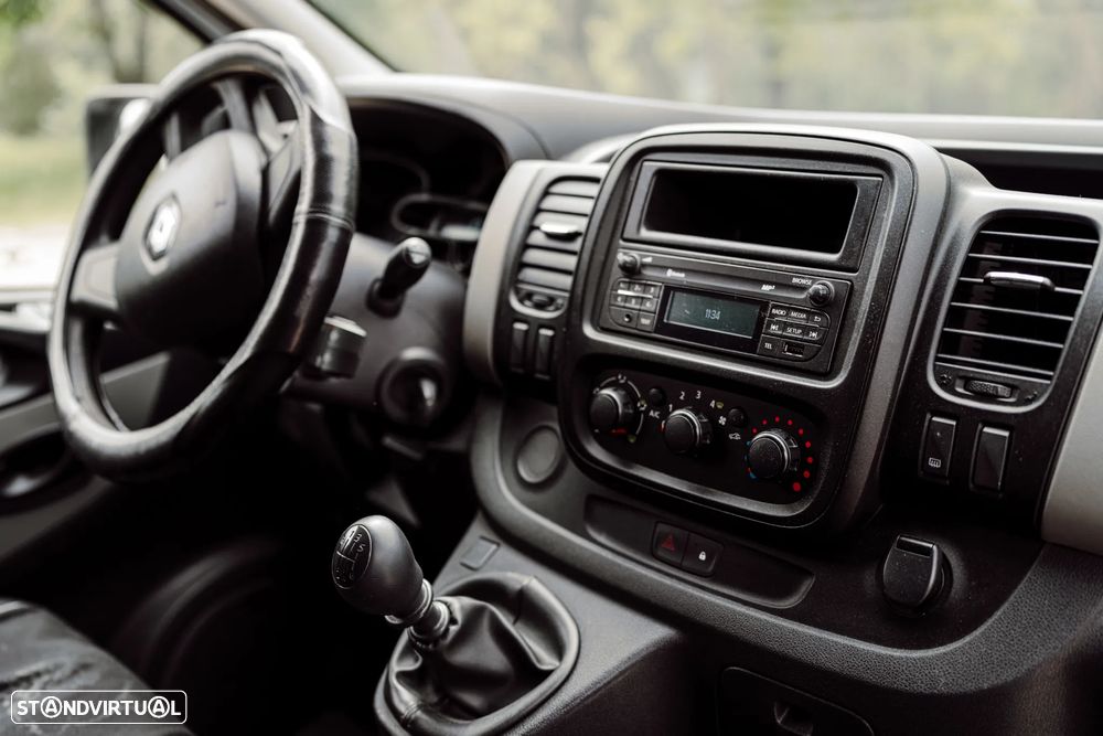 Renault Trafic 1.6 dCi L2H1 1.2T - 7