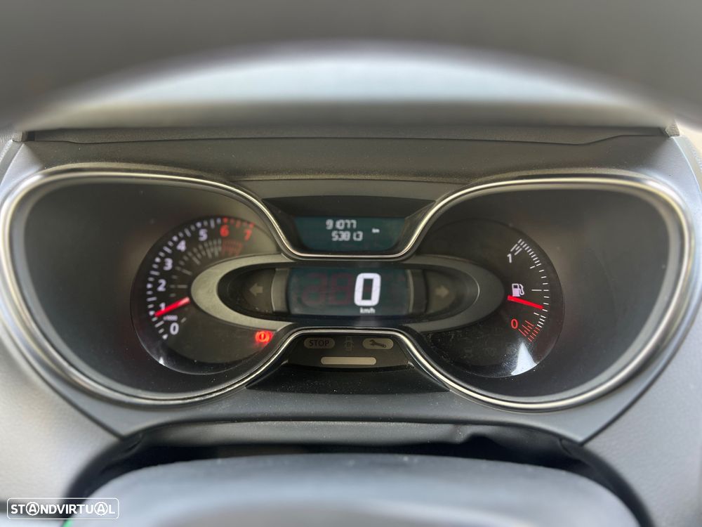 Renault Captur 0.9 TCE - 6