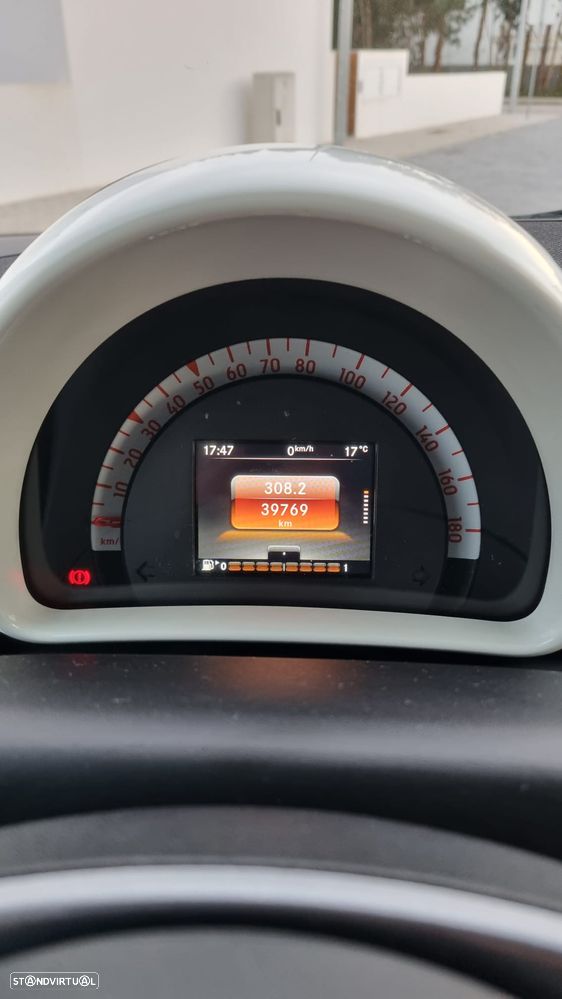 Smart ForTwo Coupé 1.0 Passion 71 - 6