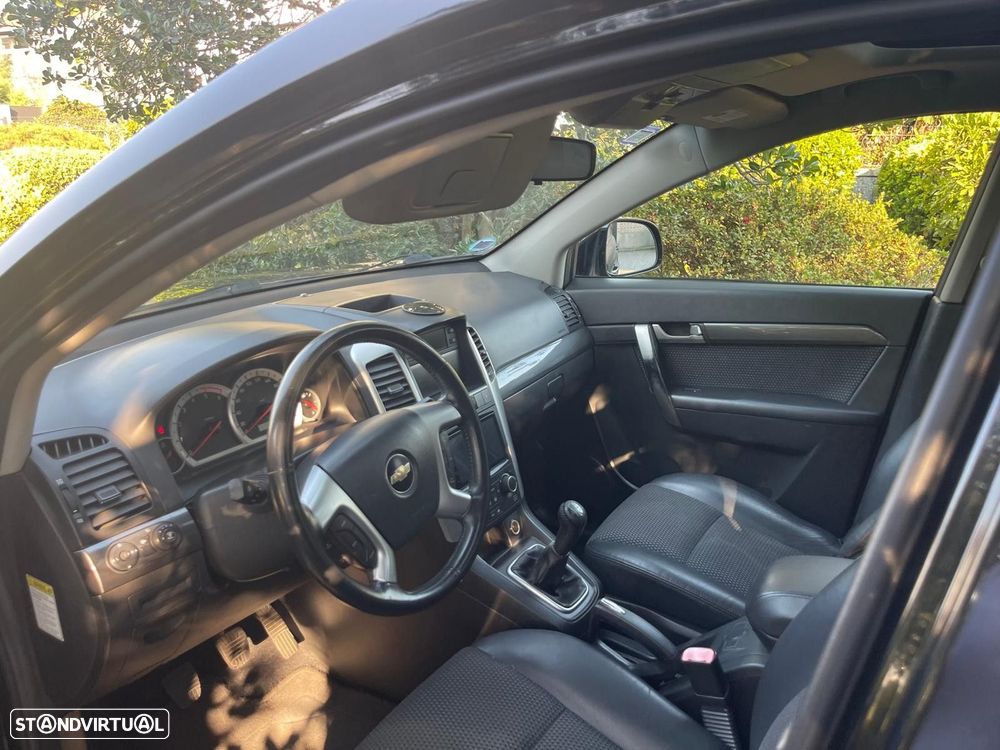 Chevrolet Captiva 2.0 VCDi Seven 7L - 10