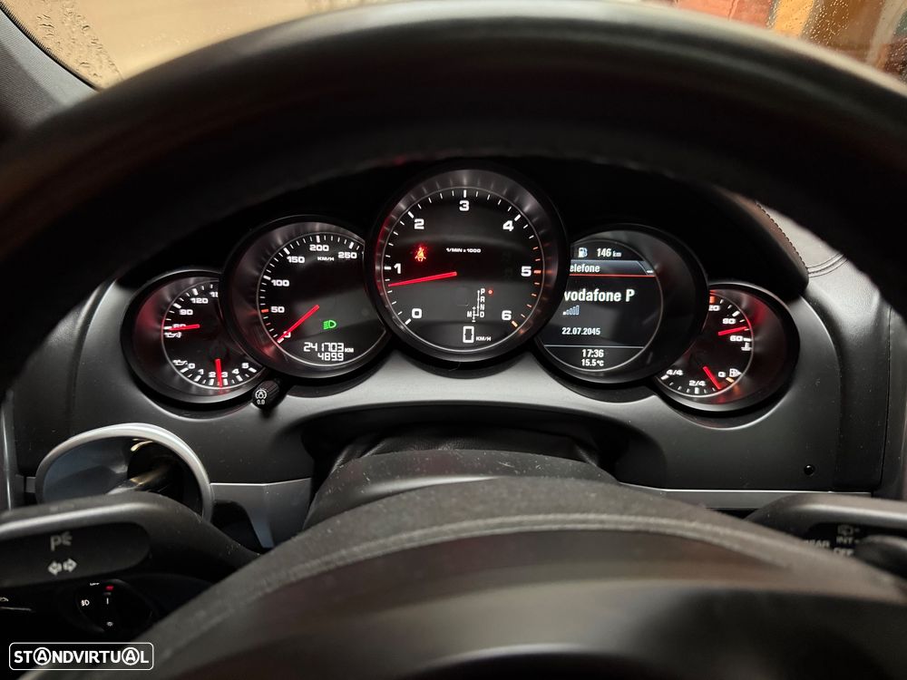 Porsche Cayenne Diesel Tiptronic S - 2