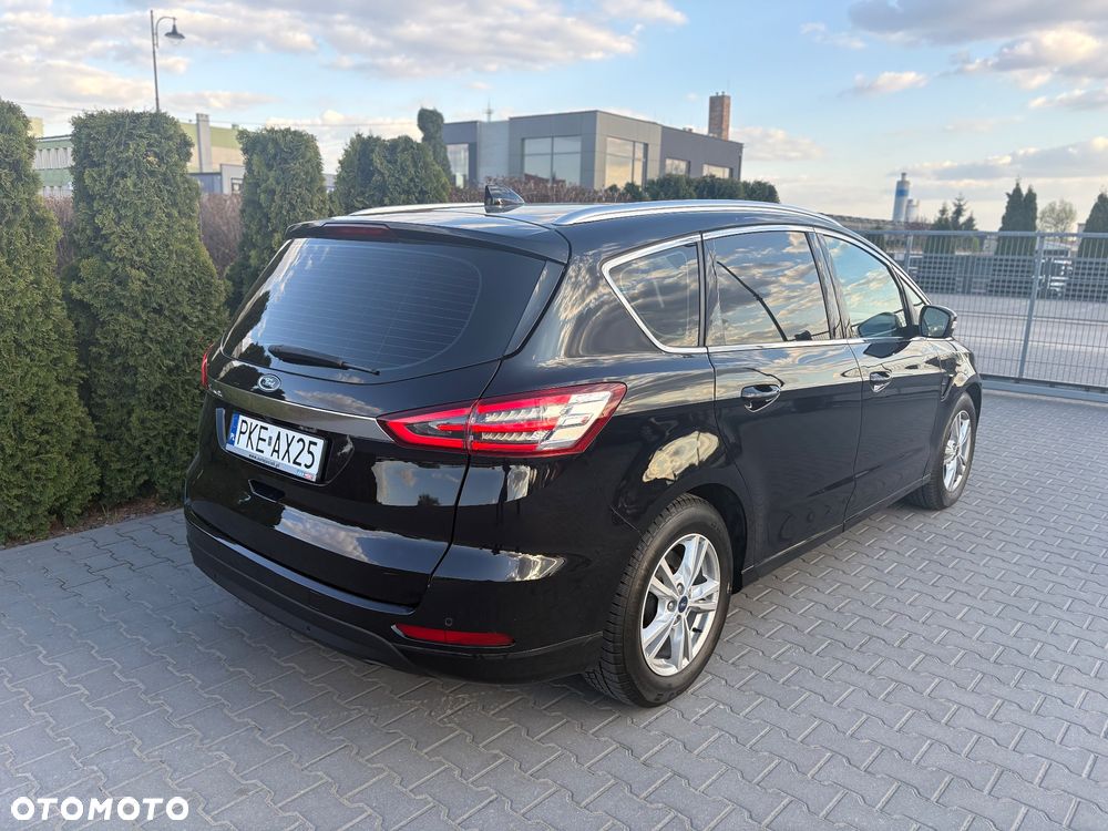 Ford S-Max 2.0 EcoBlue Titanium - 2