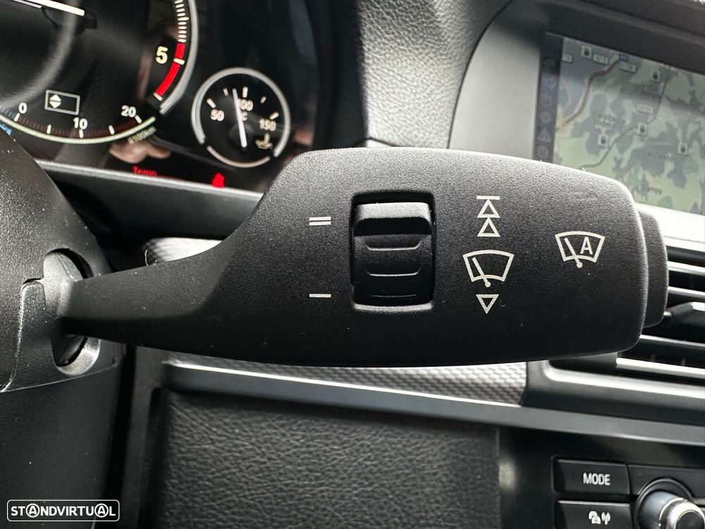 BMW 520 d Pack M - 17