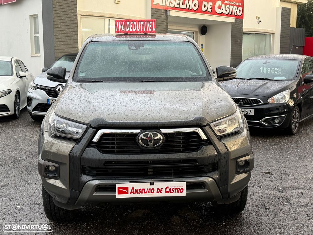 Toyota Hilux 2.8 D-4D 4WD Invincible TA - 17