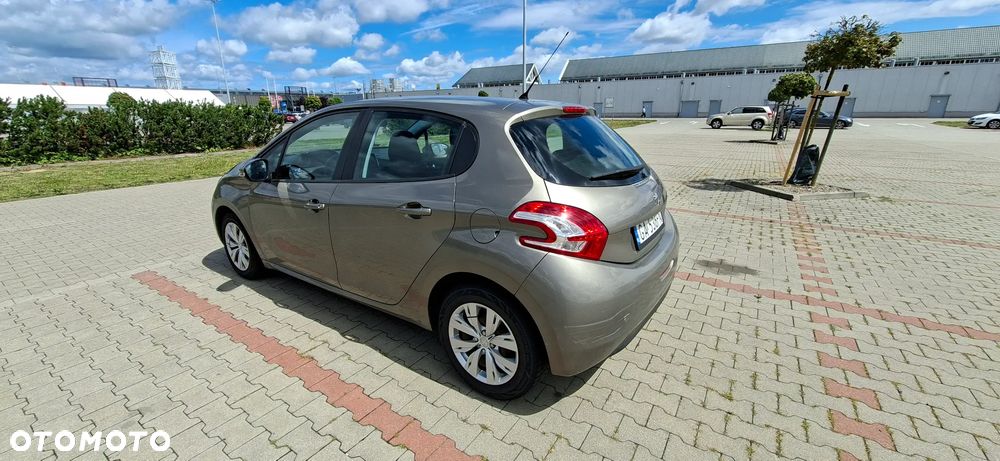 Peugeot 208 1.4 HDi Access - 4