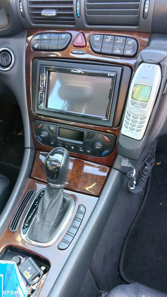 Mercedes-Benz Klasa C 320 T Elegance - 8